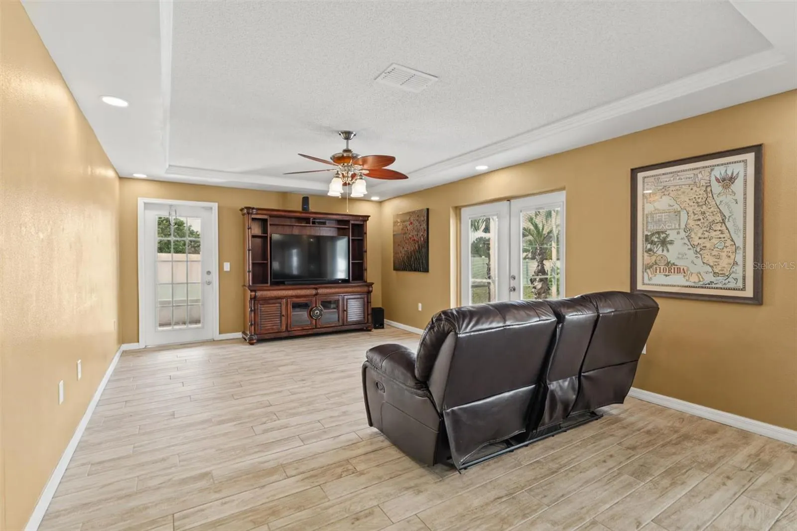 6052 KALEY DR