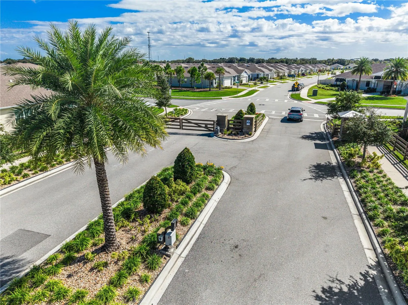 2711 SUMMER RETREAT LN