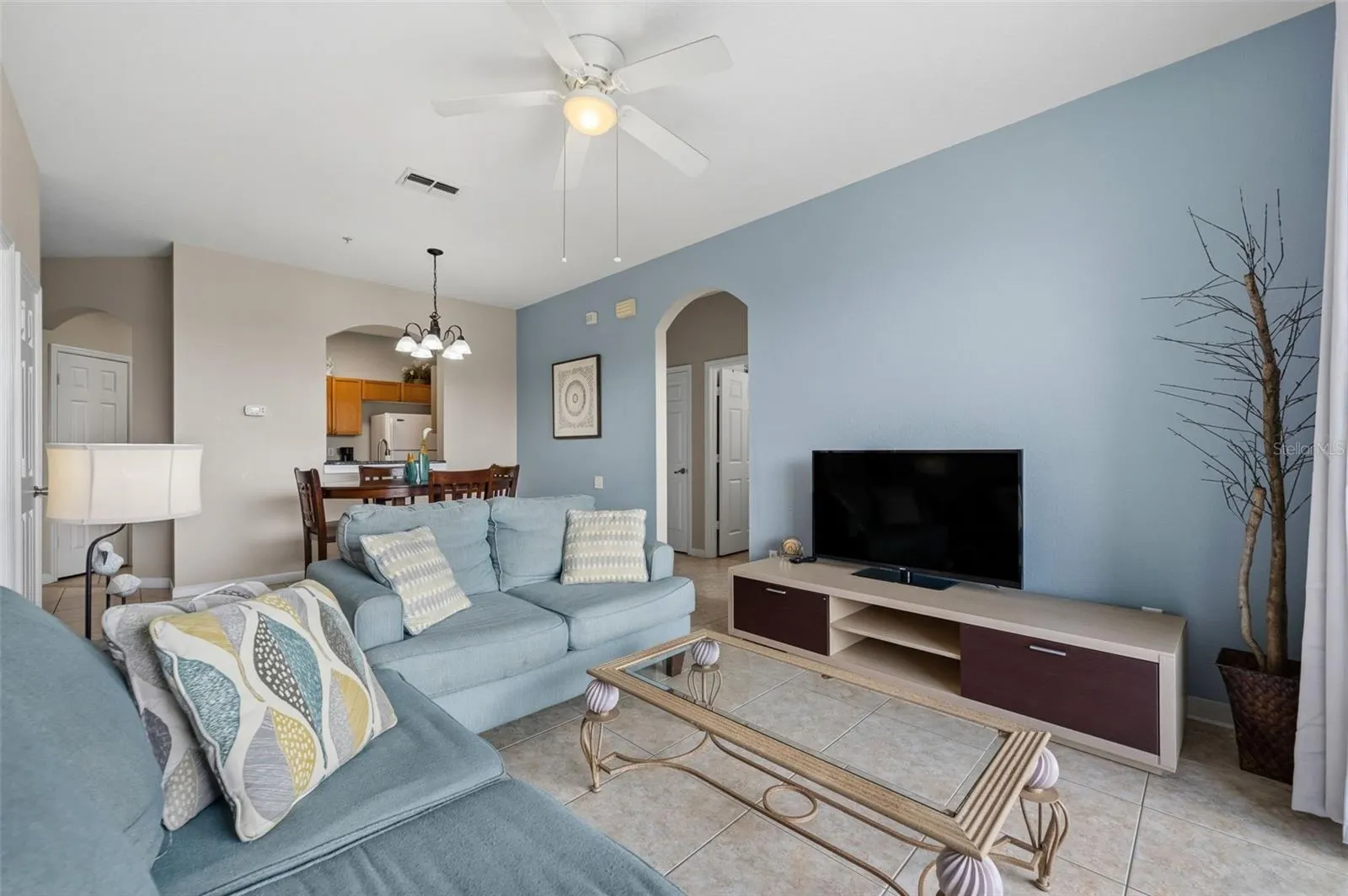 8105 COCONUT PALM WAY #303 #303