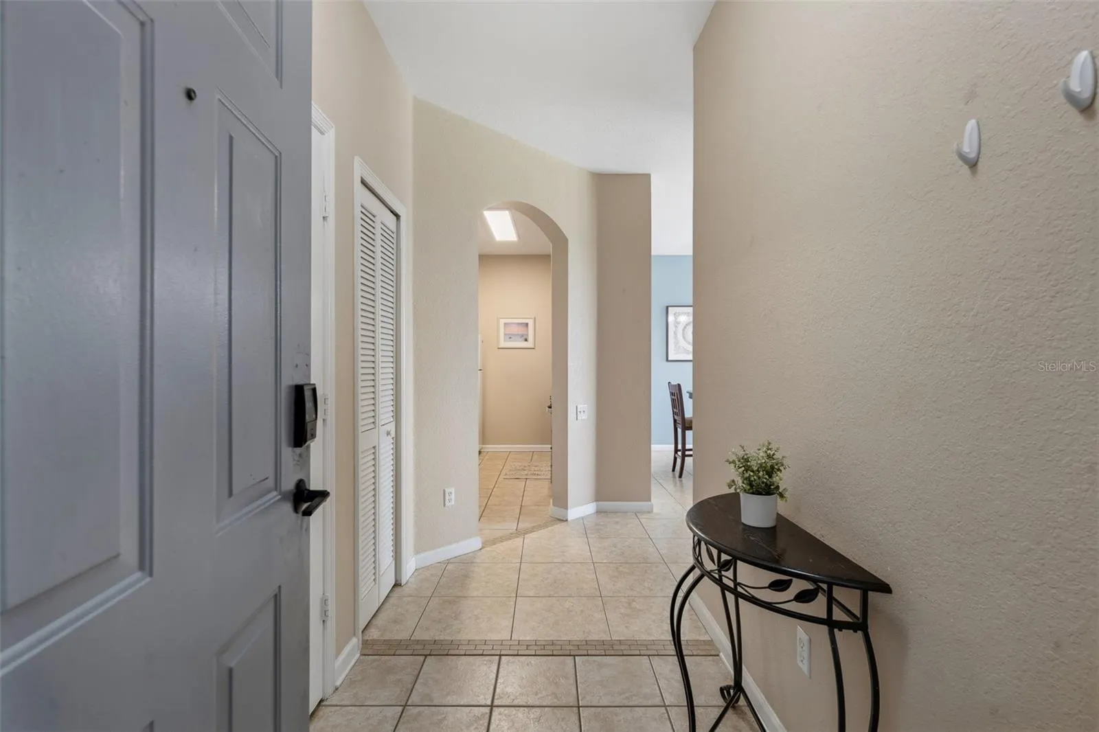 8105 COCONUT PALM WAY #303 #303