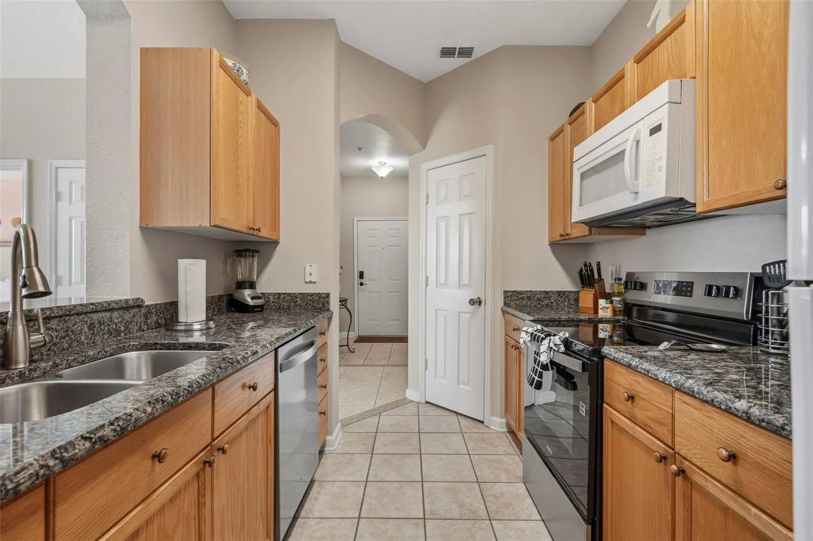 8105 COCONUT PALM WAY #303 #303