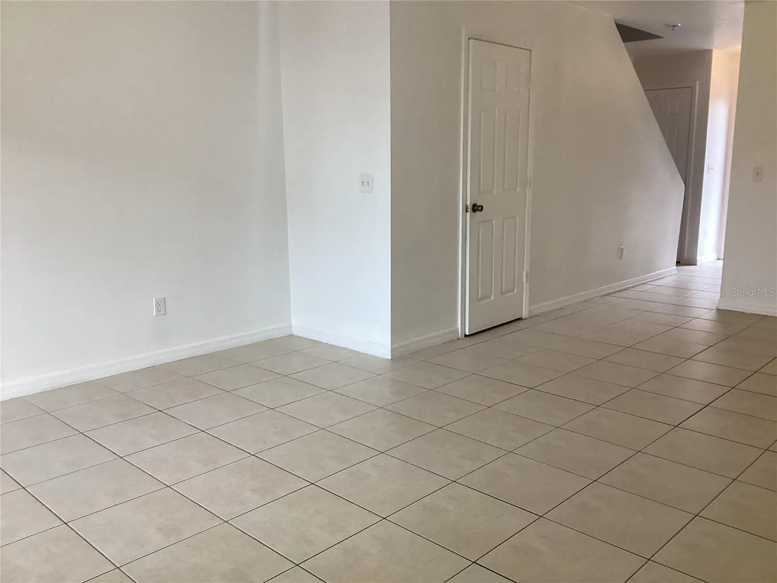 105 BOOTH LN #B #B