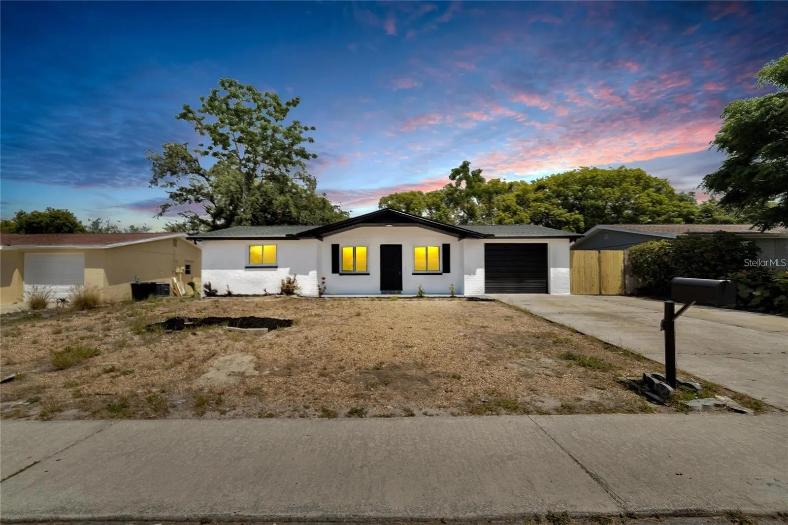 11524 NEWELL DR