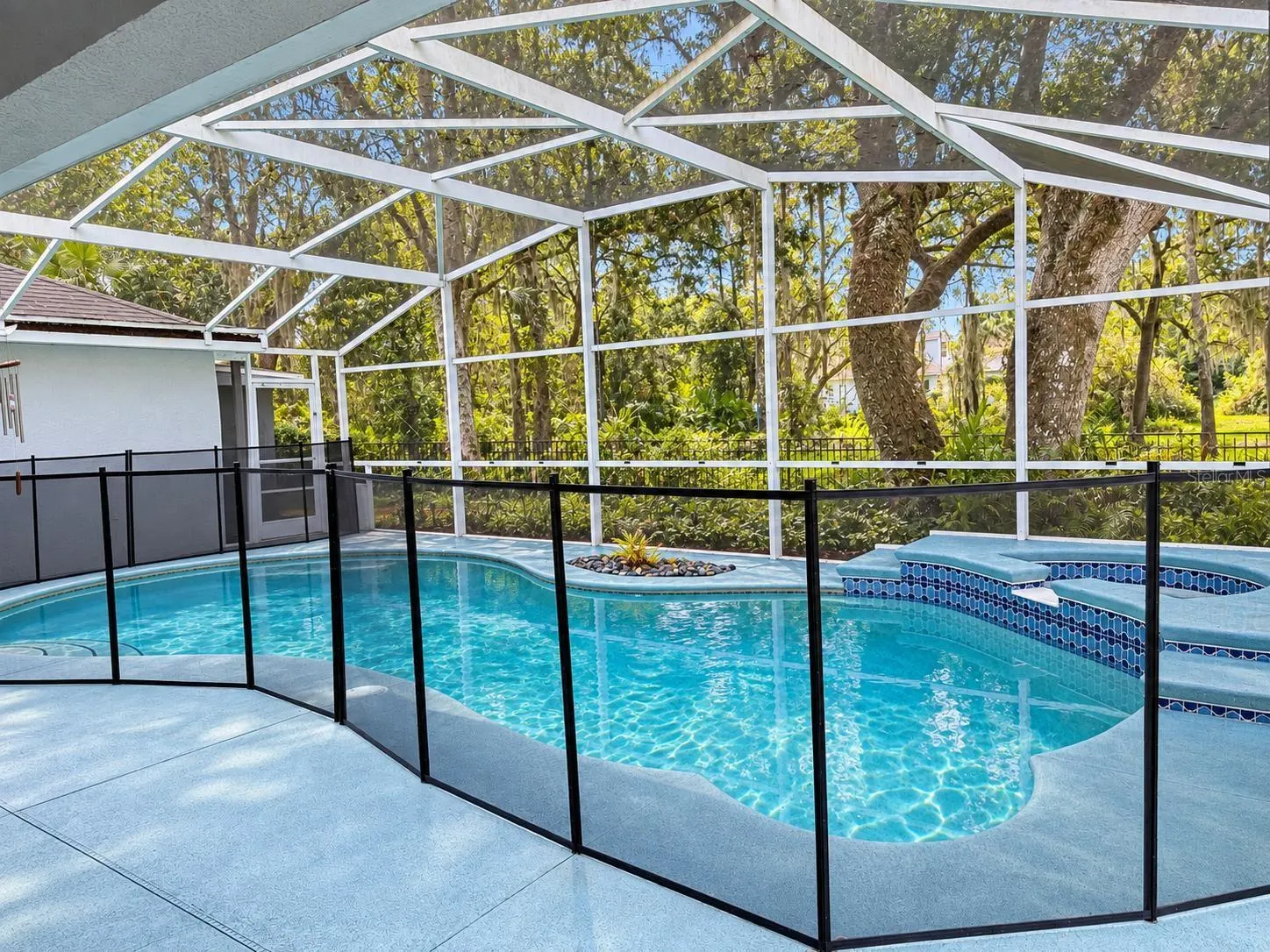 1350 HIDDEN HARBOR LN