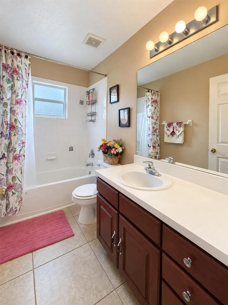 1350 HIDDEN HARBOR LN