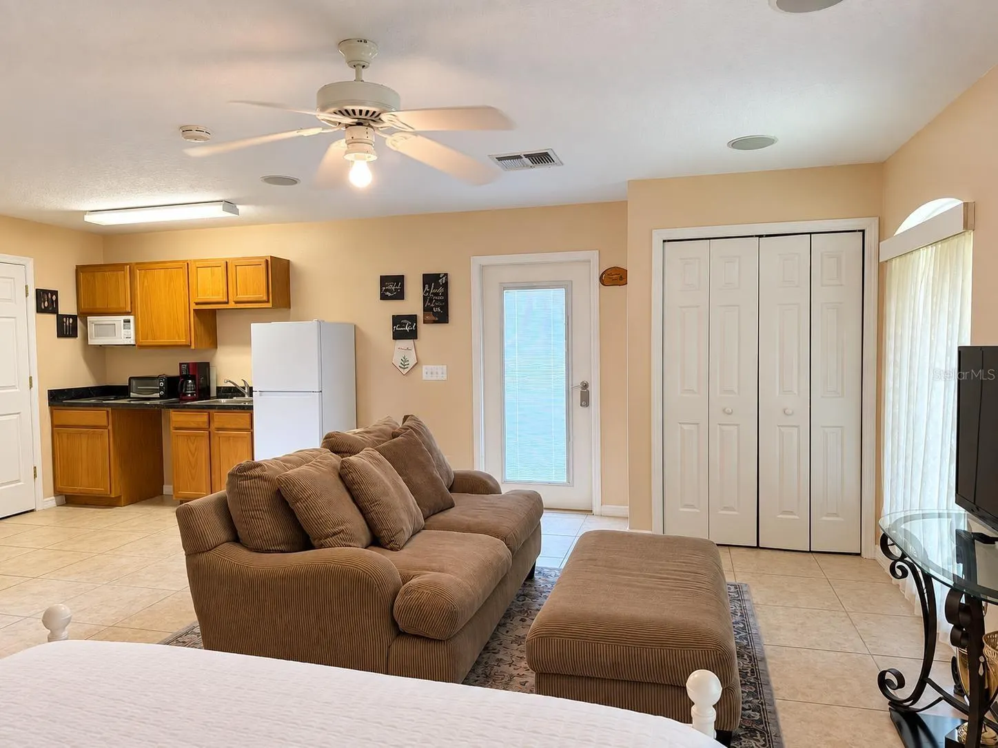1350 HIDDEN HARBOR LN