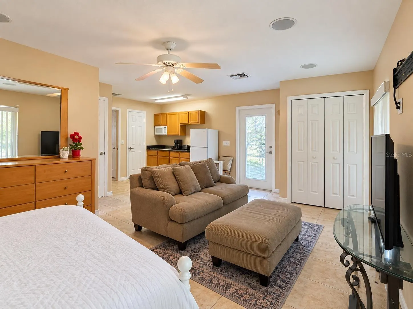 1350 HIDDEN HARBOR LN