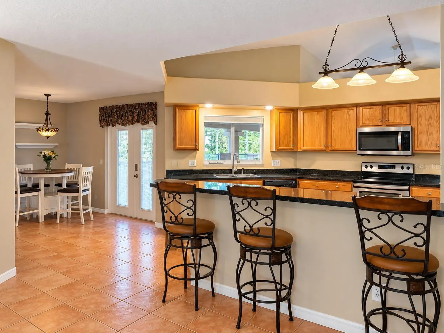 1350 HIDDEN HARBOR LN