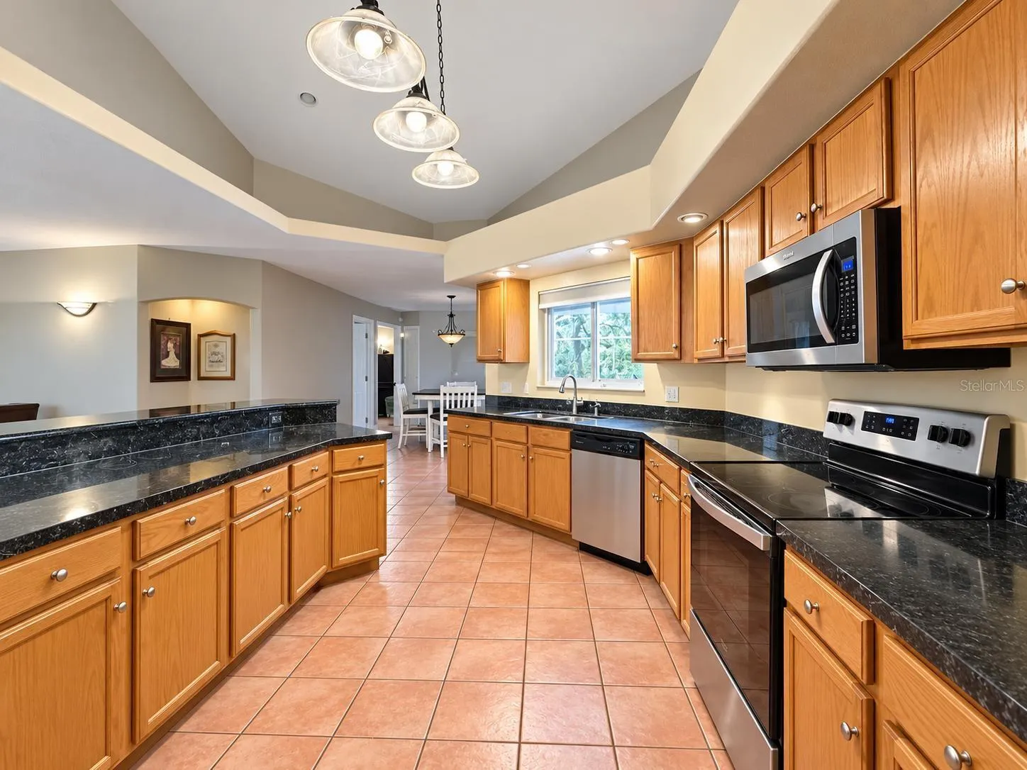 1350 HIDDEN HARBOR LN
