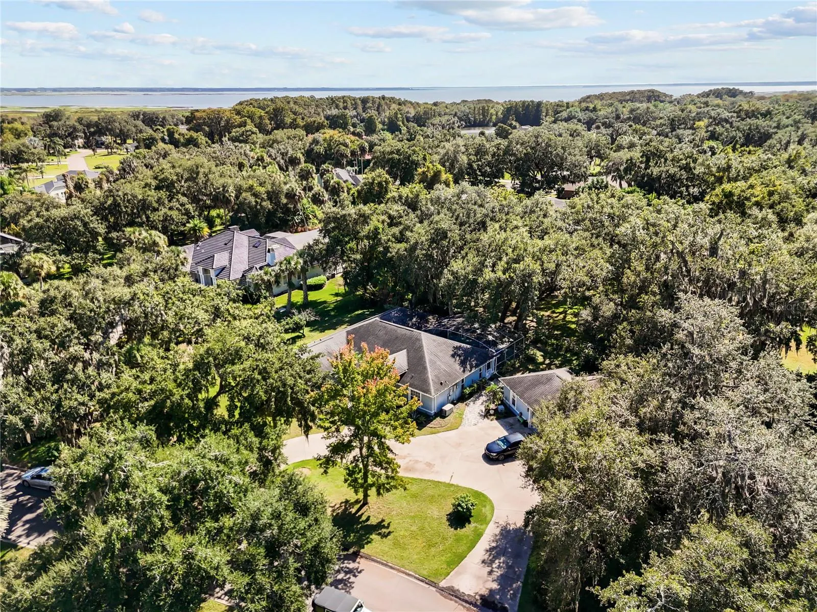 1350 HIDDEN HARBOR LN