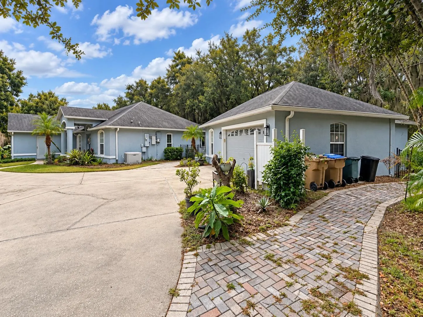 1350 HIDDEN HARBOR LN