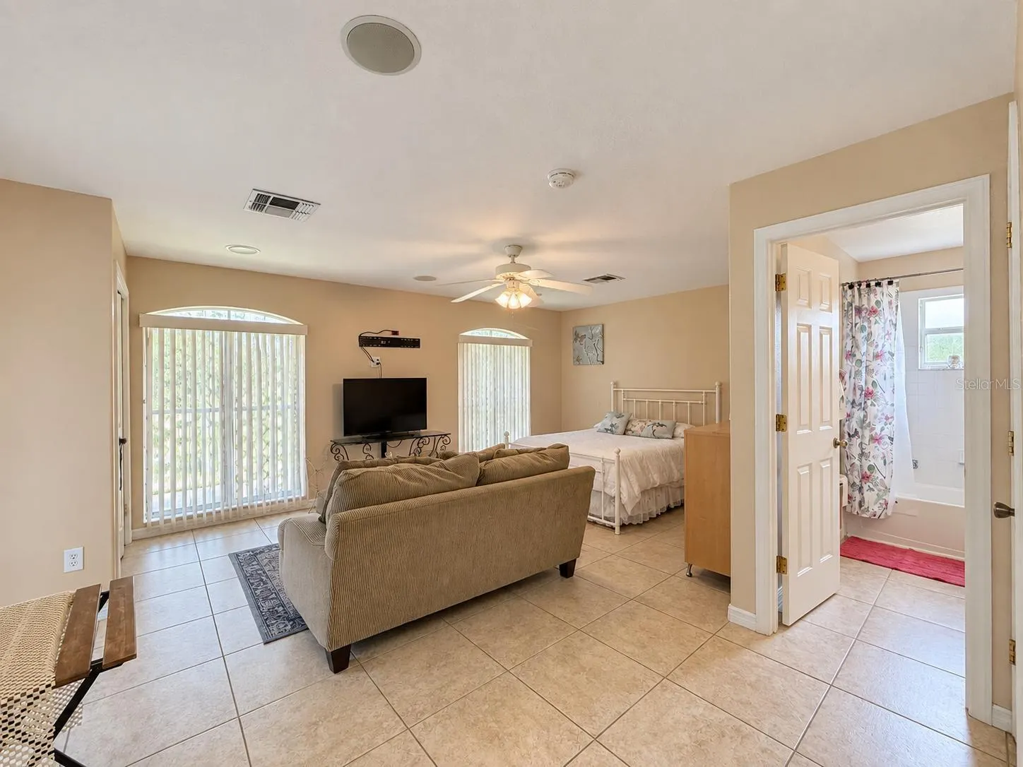 1350 HIDDEN HARBOR LN