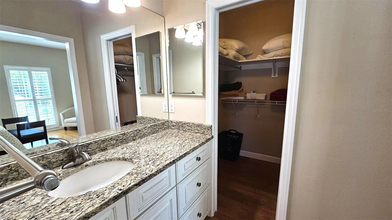 18 GOLF VIEW DR