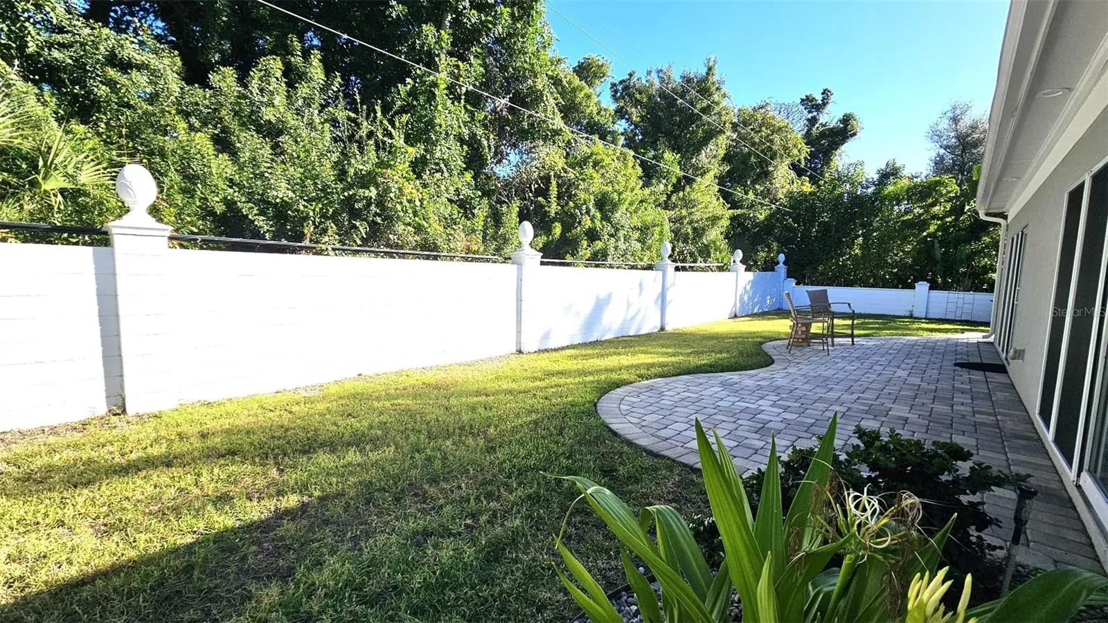 18 GOLF VIEW DR