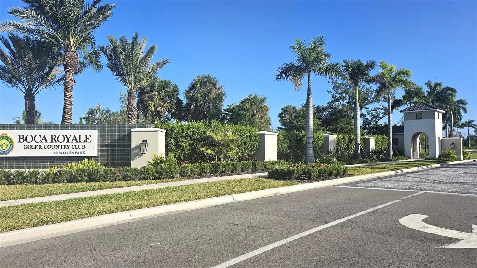 18 GOLF VIEW DR