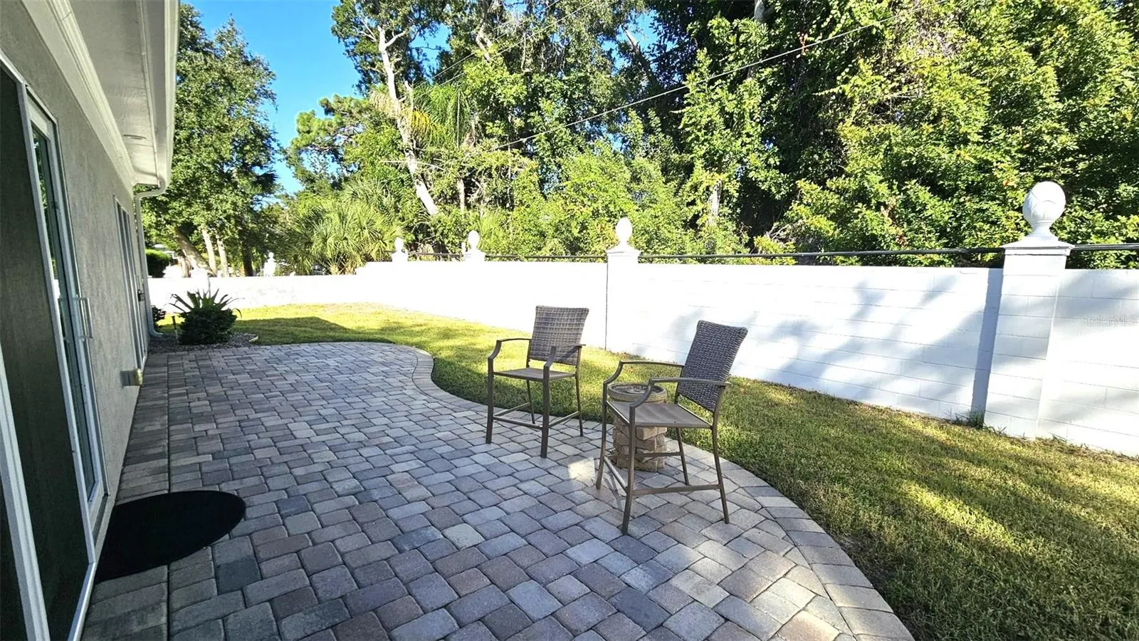18 GOLF VIEW DR