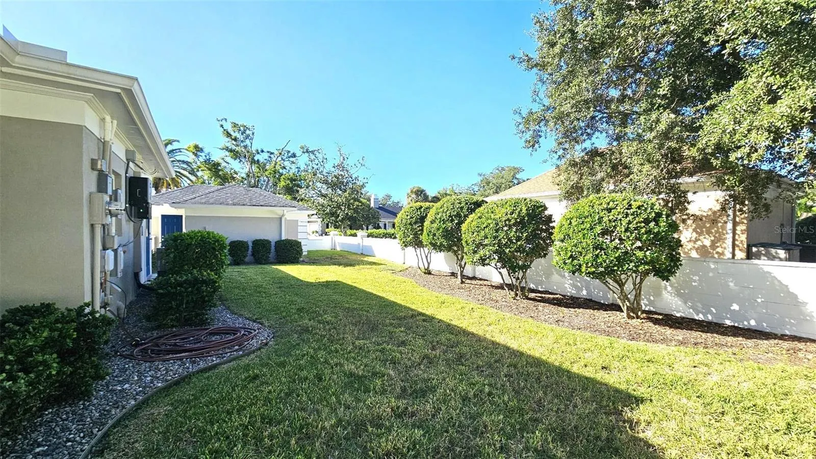 18 GOLF VIEW DR