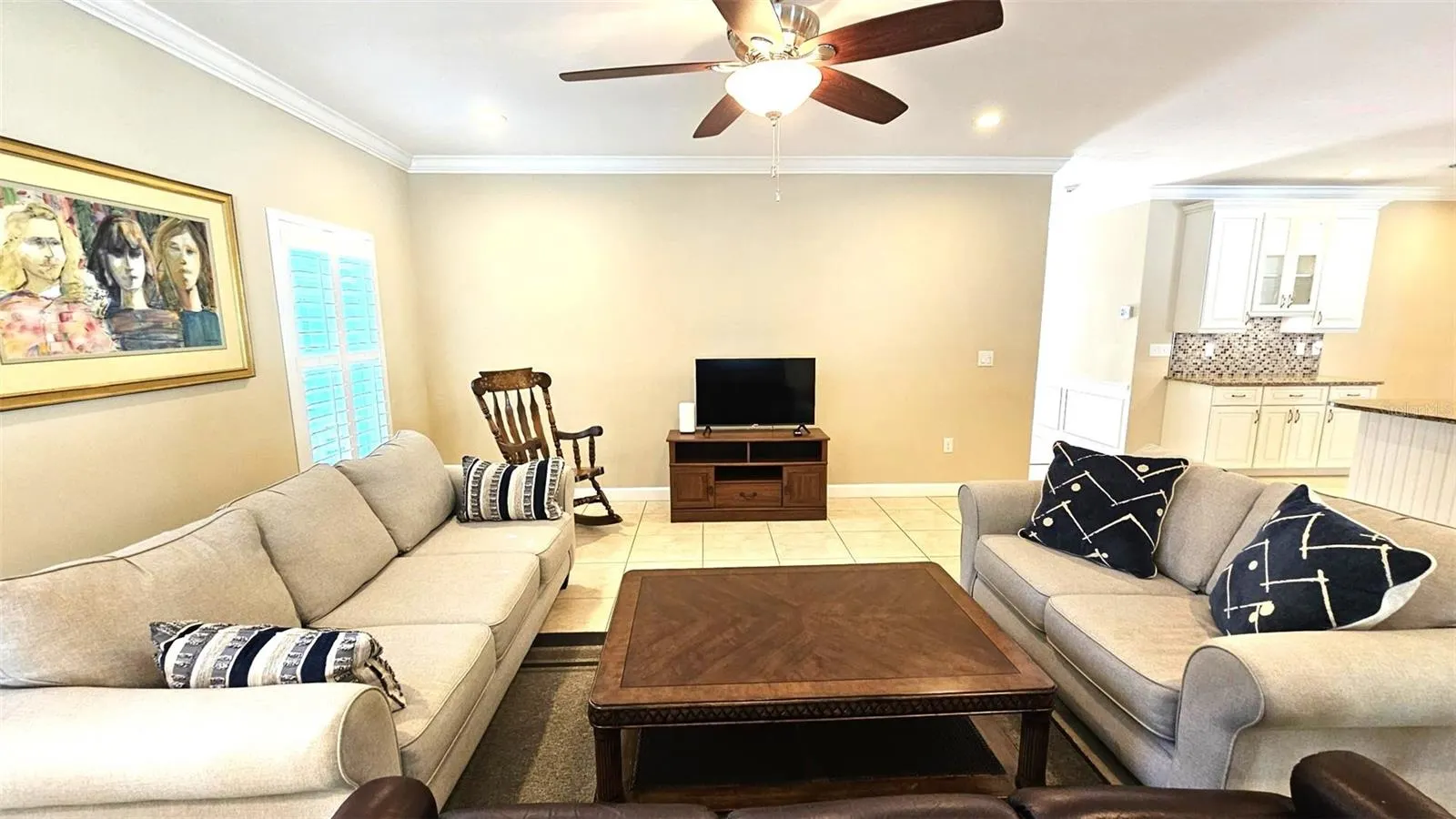 18 GOLF VIEW DR