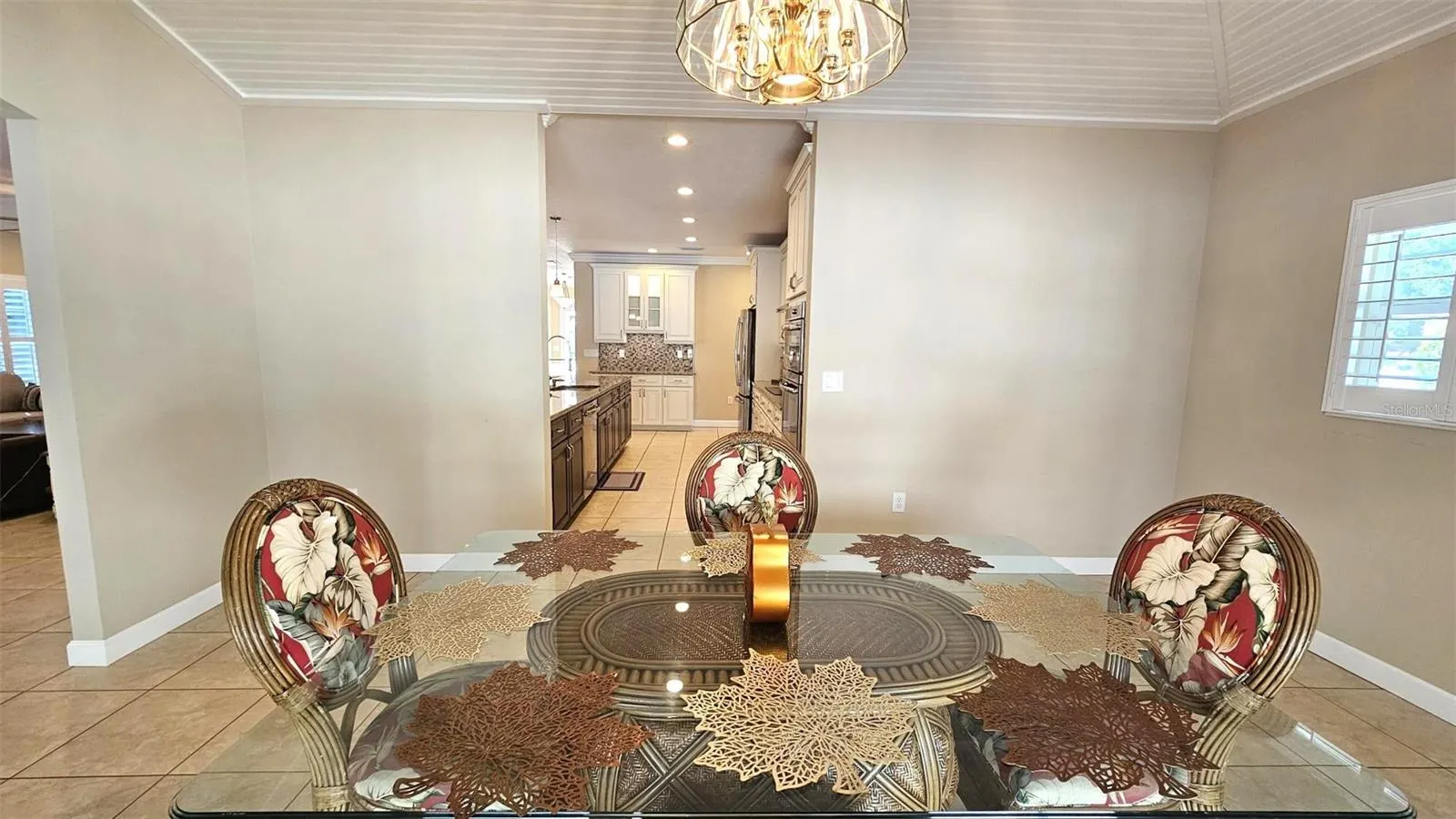 18 GOLF VIEW DR