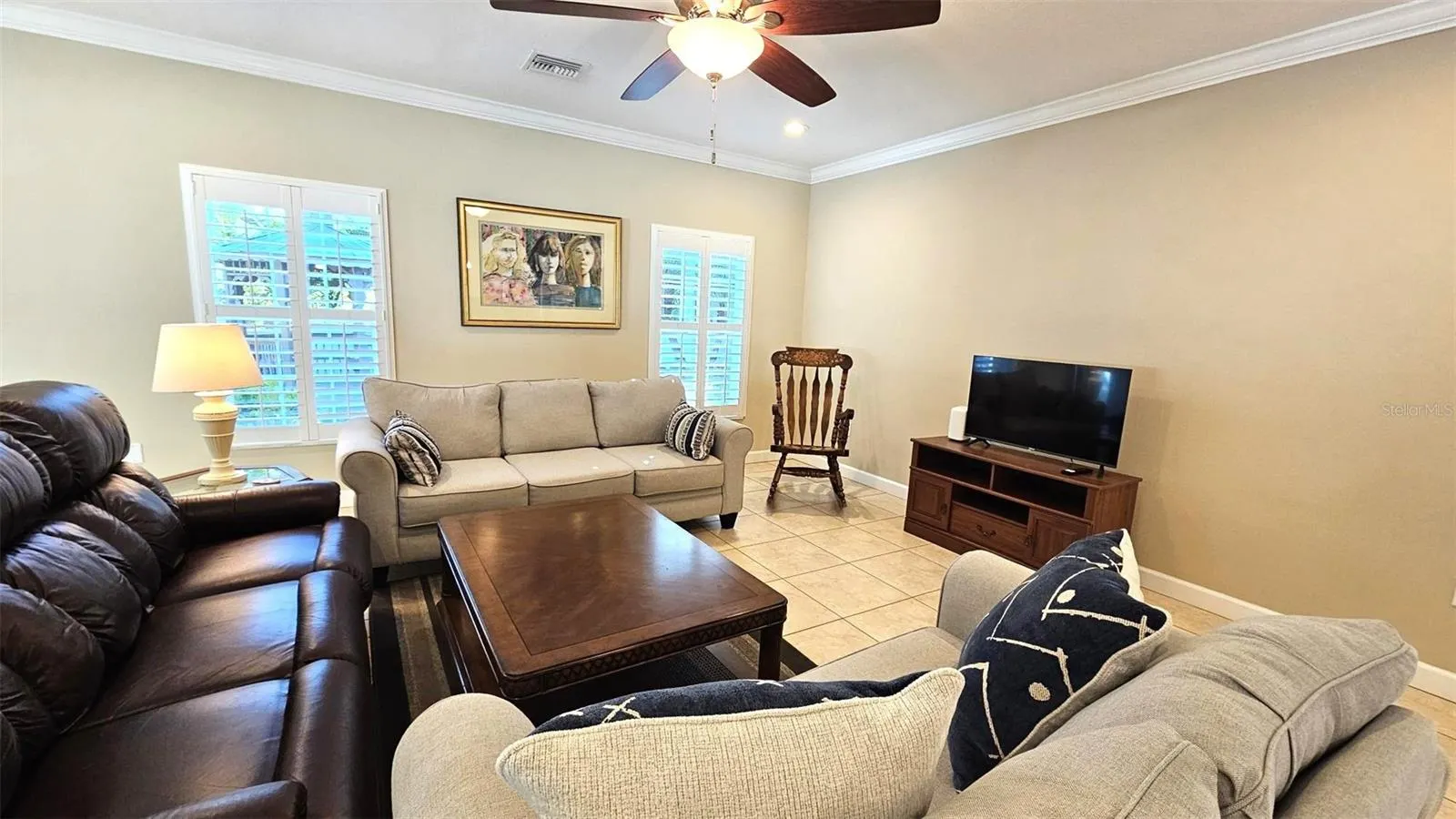 18 GOLF VIEW DR