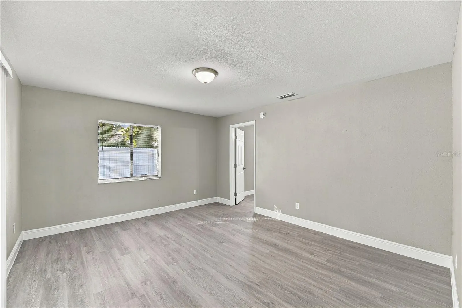 136 PUELBA LN