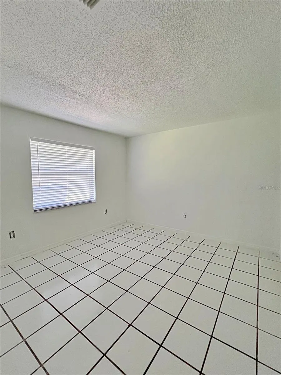 4151 SPITFIRE AVE