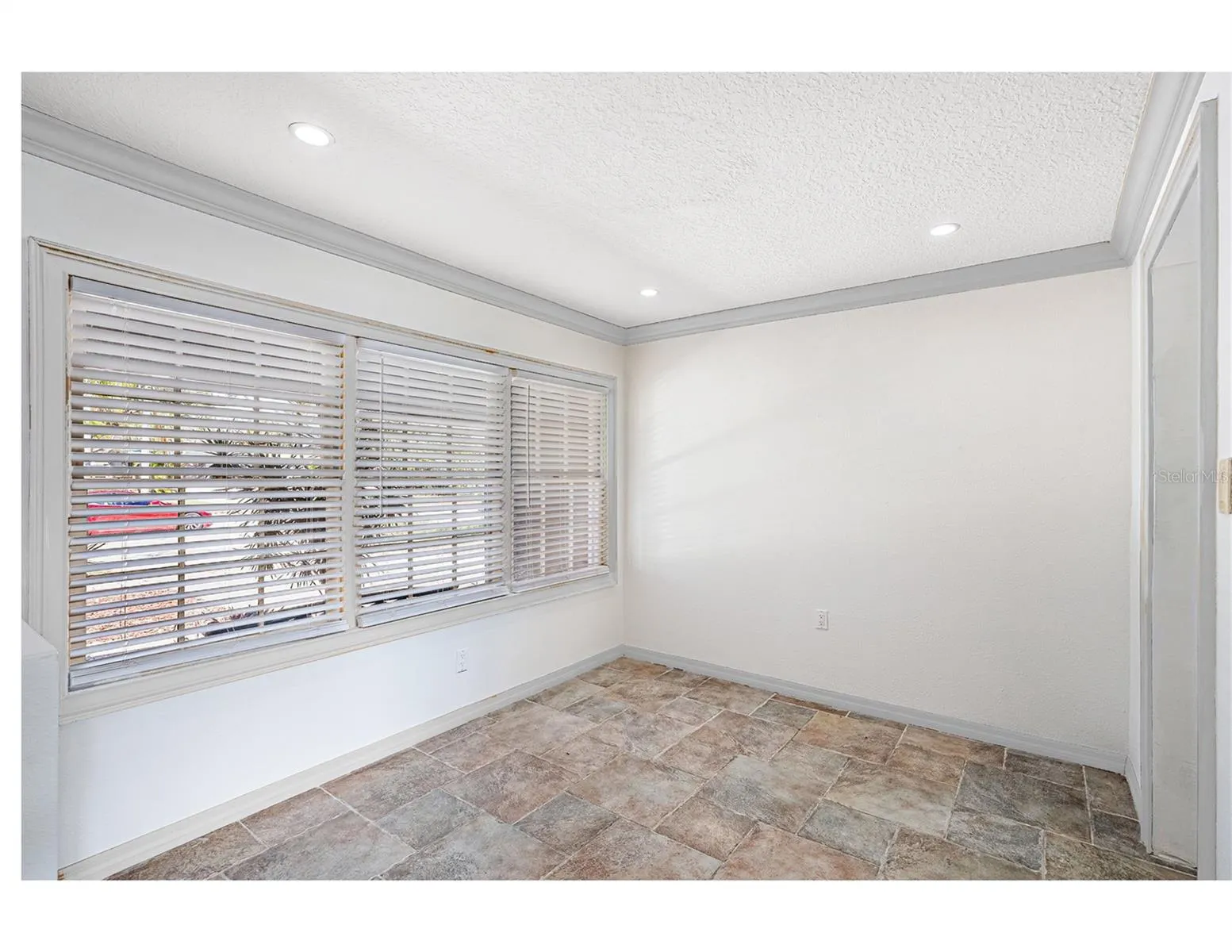 202 DUNKIRK RD