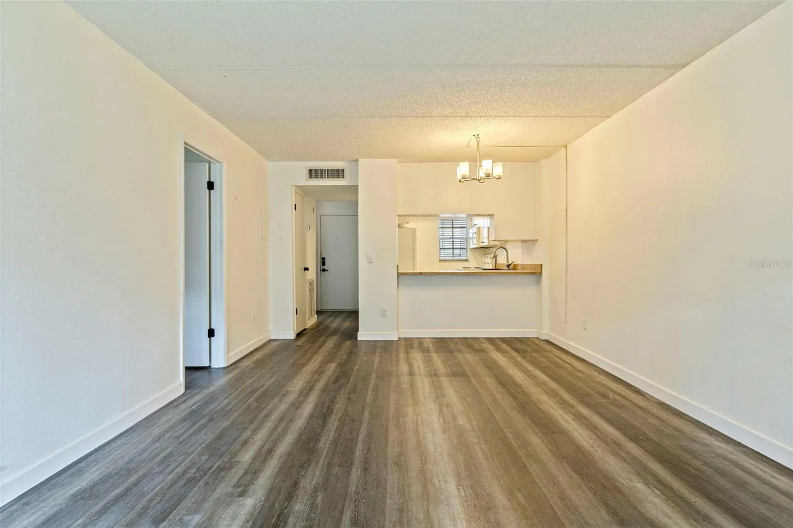 3803 N OAK DR #B21, #B21