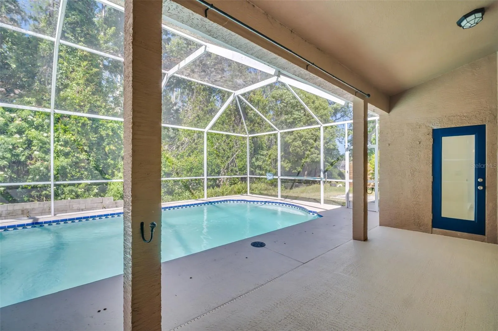 1135 WYNDHAM LAKES DR