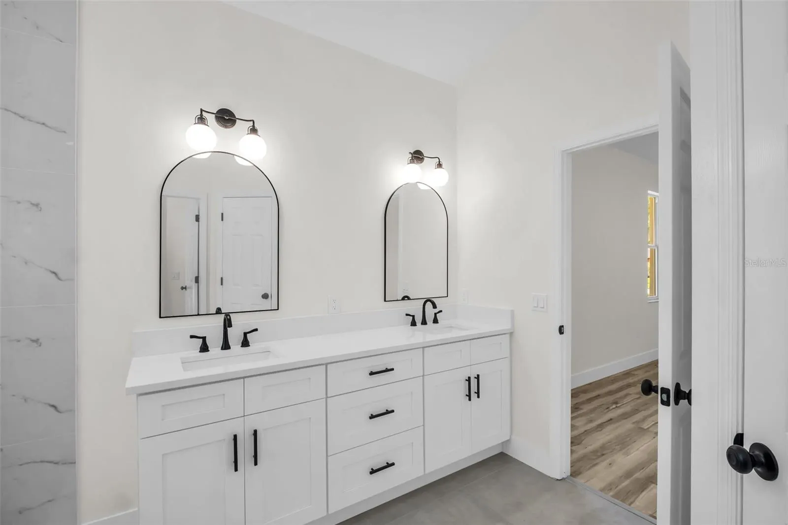 1135 WYNDHAM LAKES DR