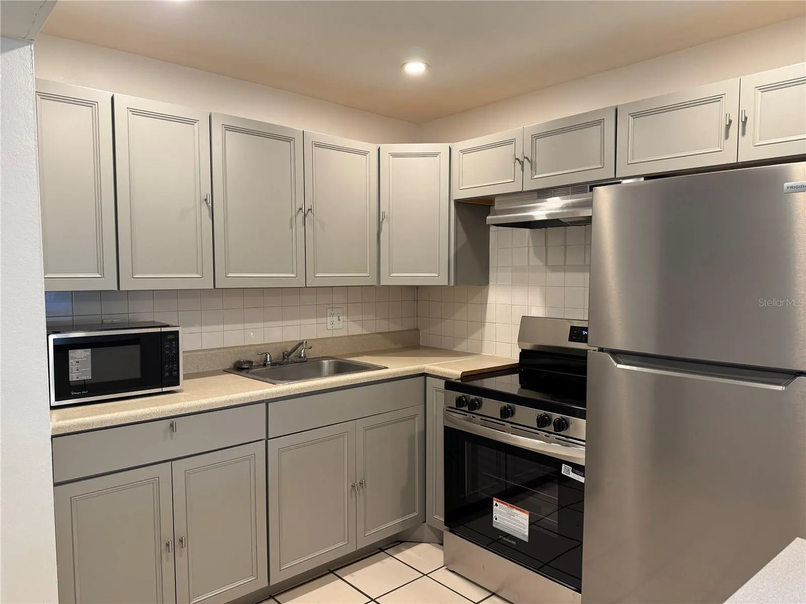 2501 HARN BLVD #H20, #H20