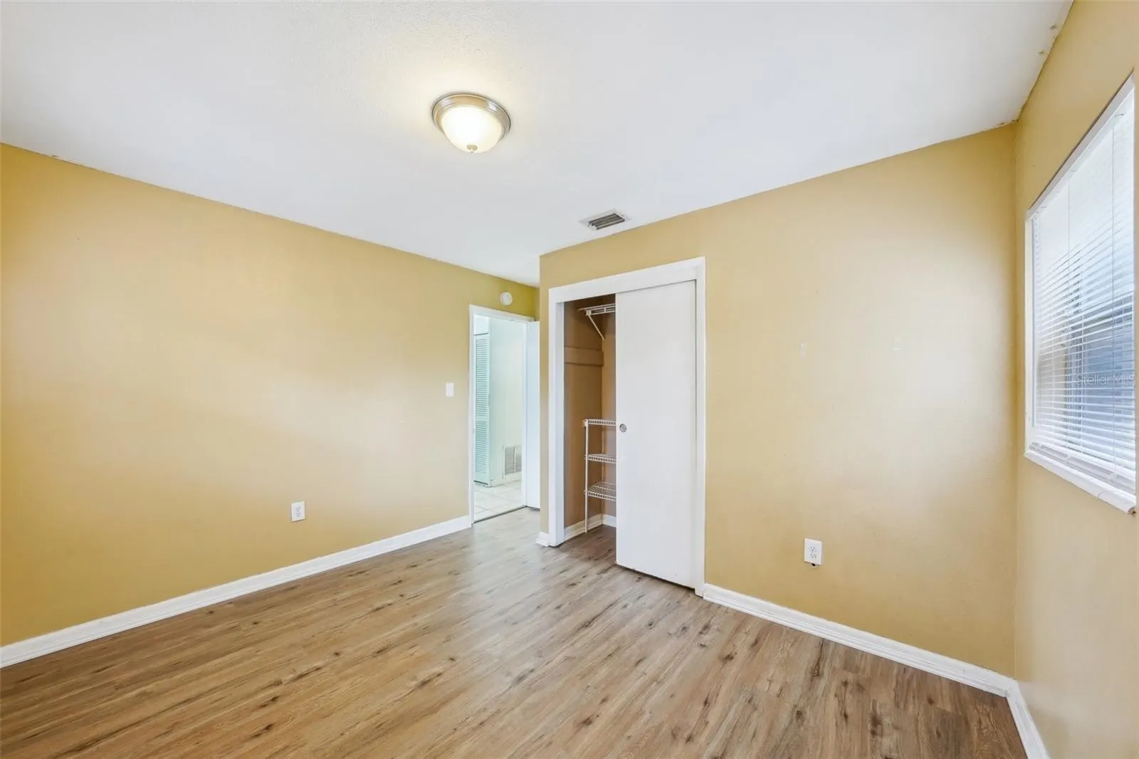 7715 DELEUIL AVE