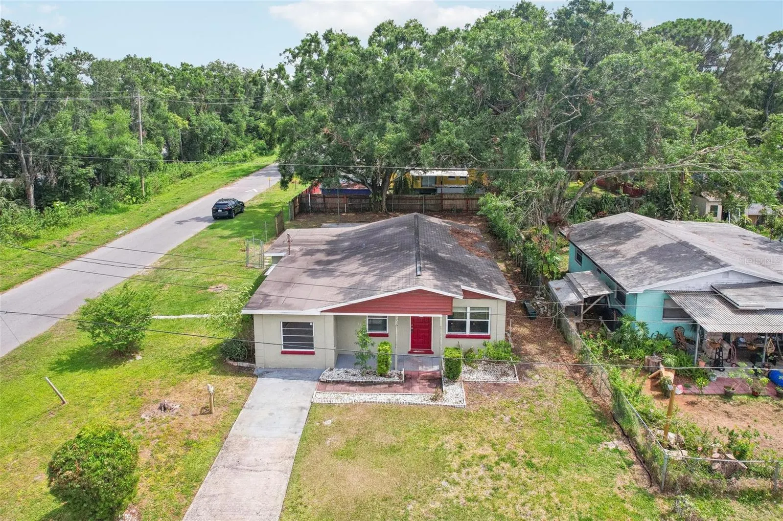 7715 DELEUIL AVE