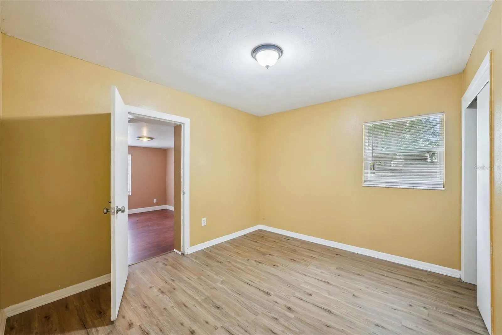7715 DELEUIL AVE