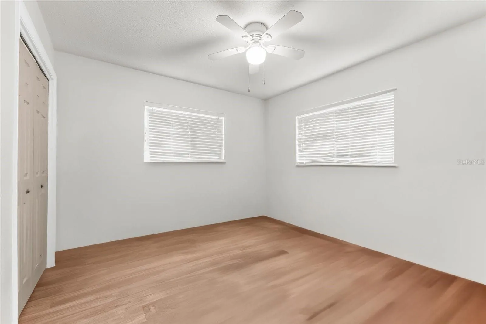 125 CARLYLE DR