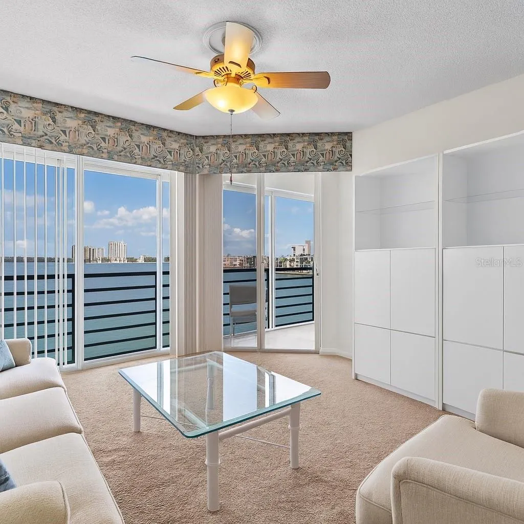 8021 SAILBOAT KEY BLVD S #305, #305