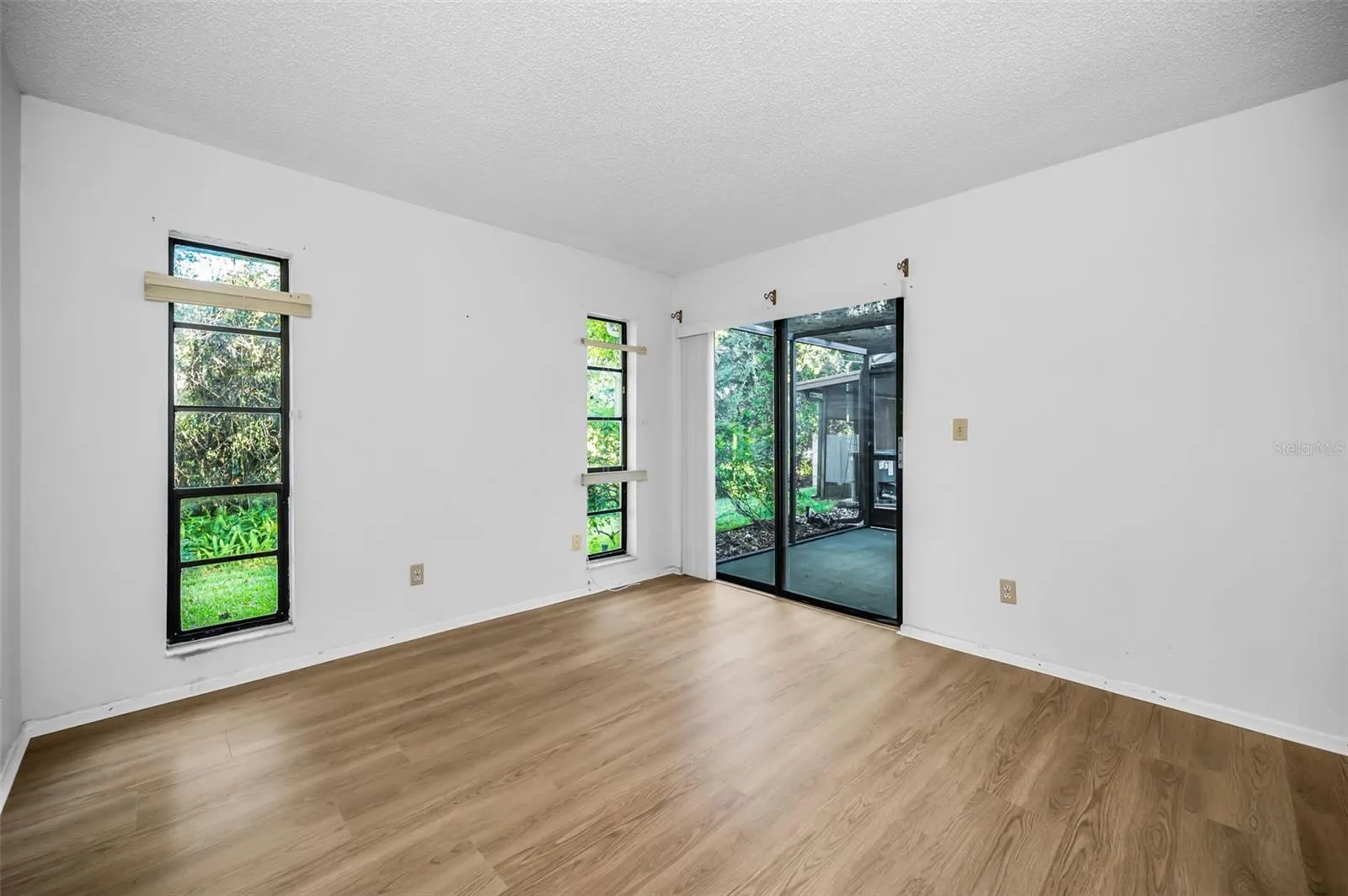 3500 MAGNOLIA RIDGE CIR #405, #405