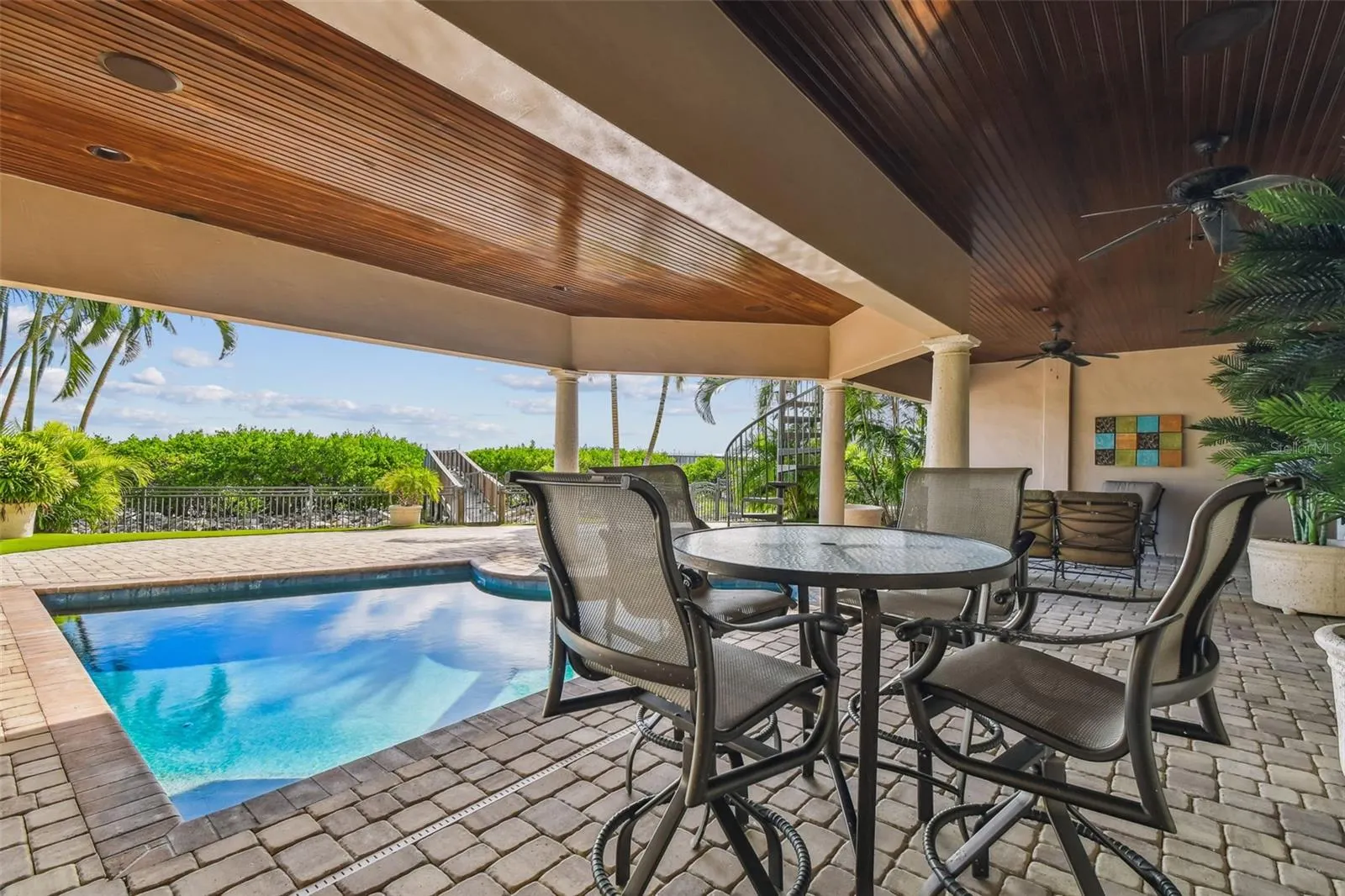 2802 BAYPOINTE CIR