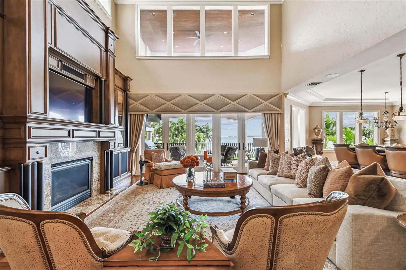 2802 BAYPOINTE CIR