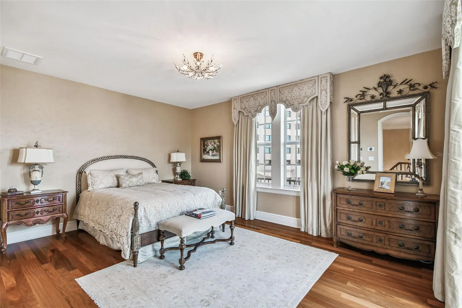 2802 BAYPOINTE CIR