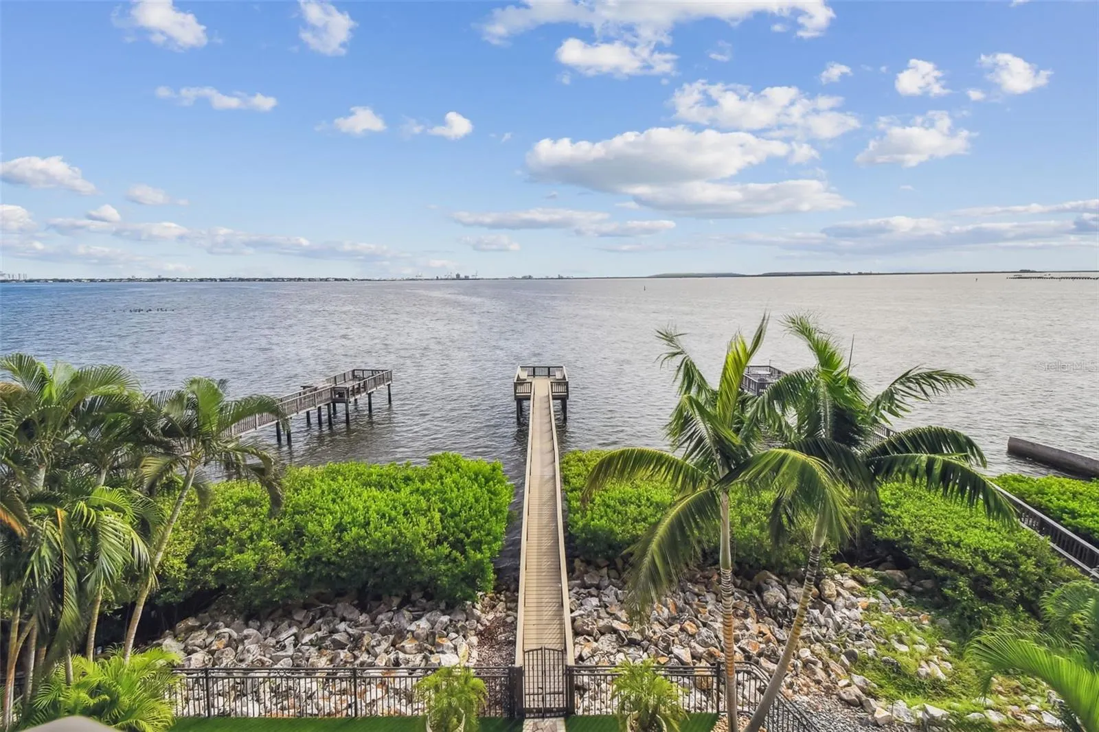 2802 BAYPOINTE CIR