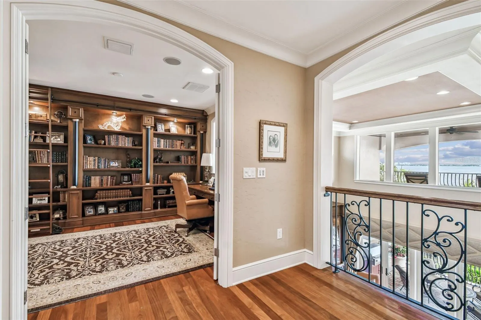 2802 BAYPOINTE CIR