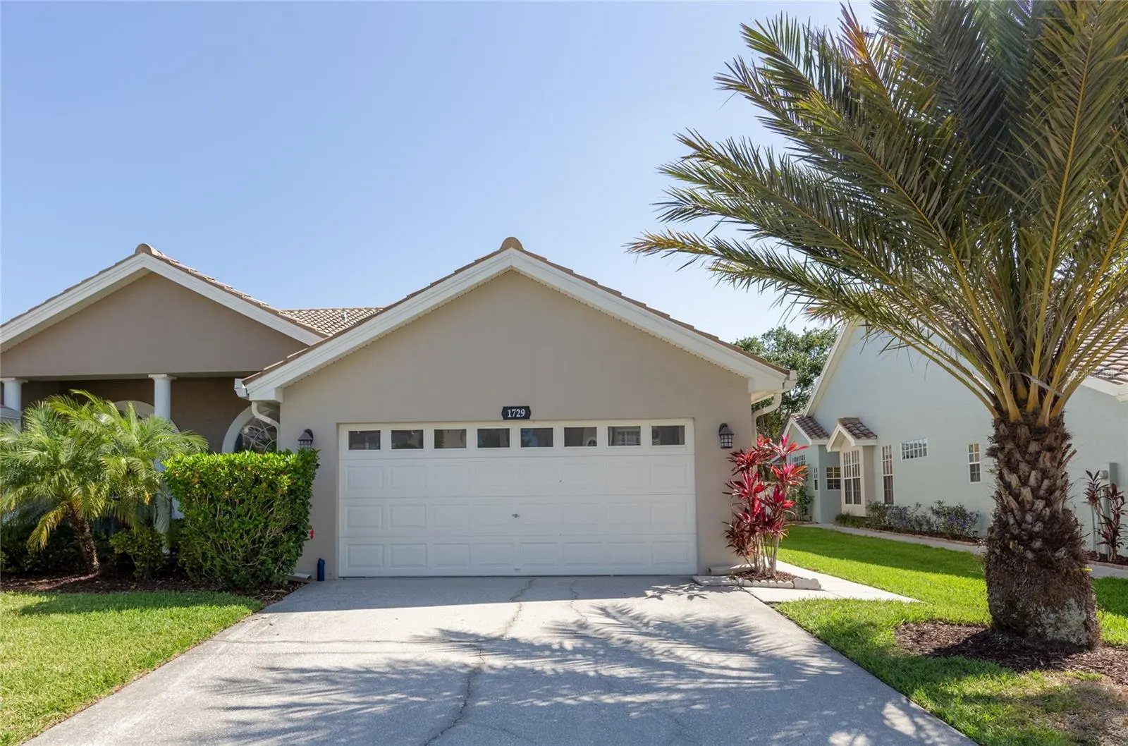 1729 ARABIAN LN