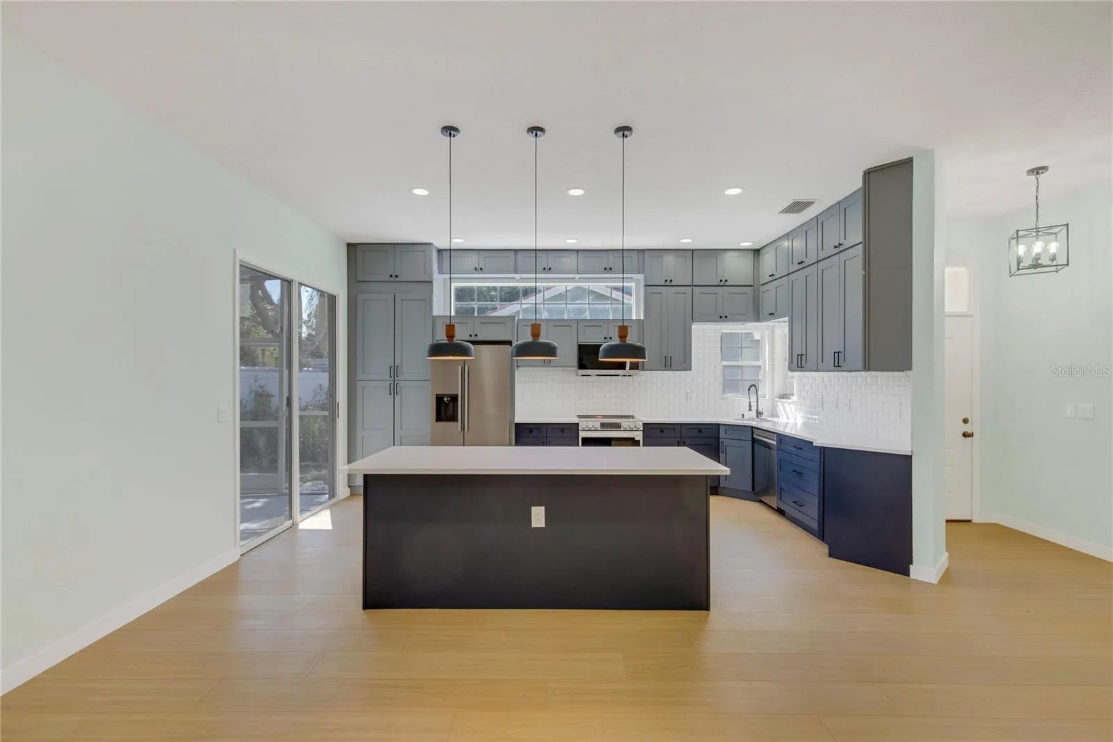 1729 ARABIAN LN