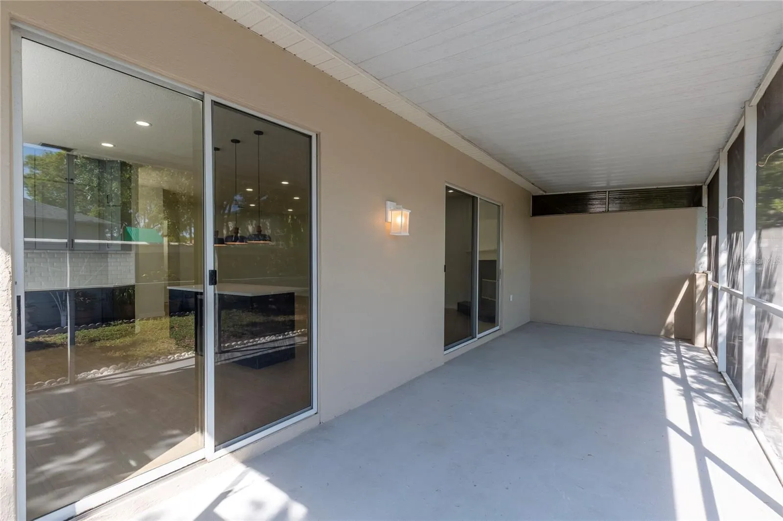 1729 ARABIAN LN