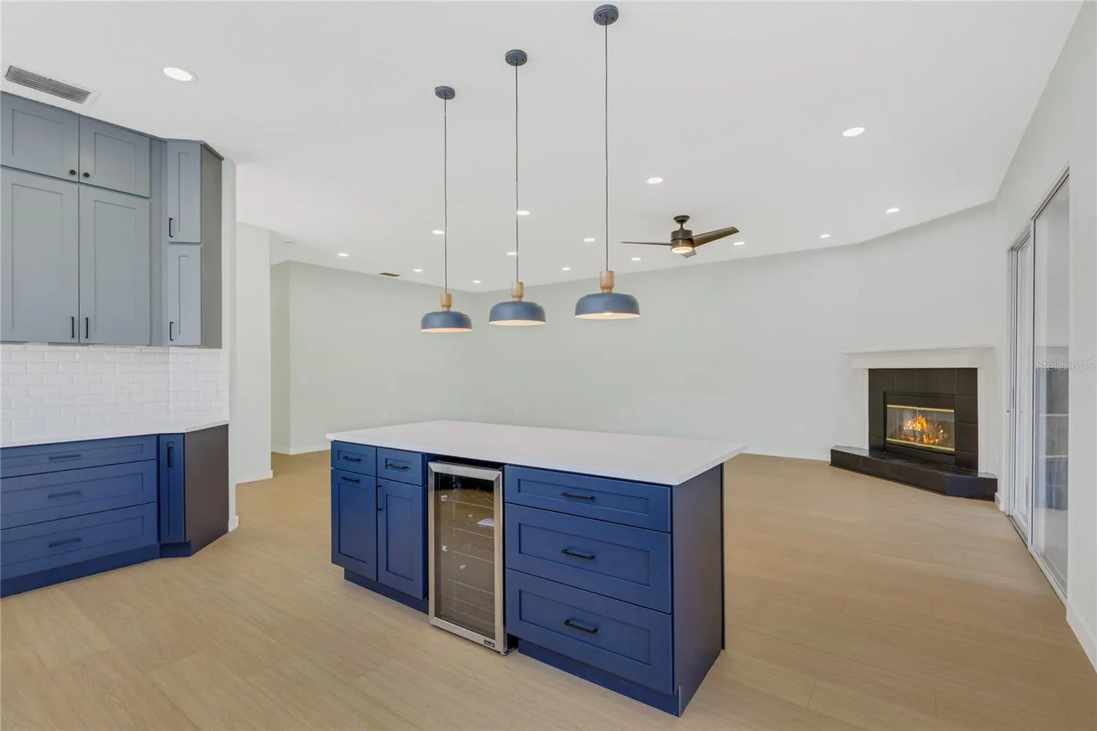 1729 ARABIAN LN
