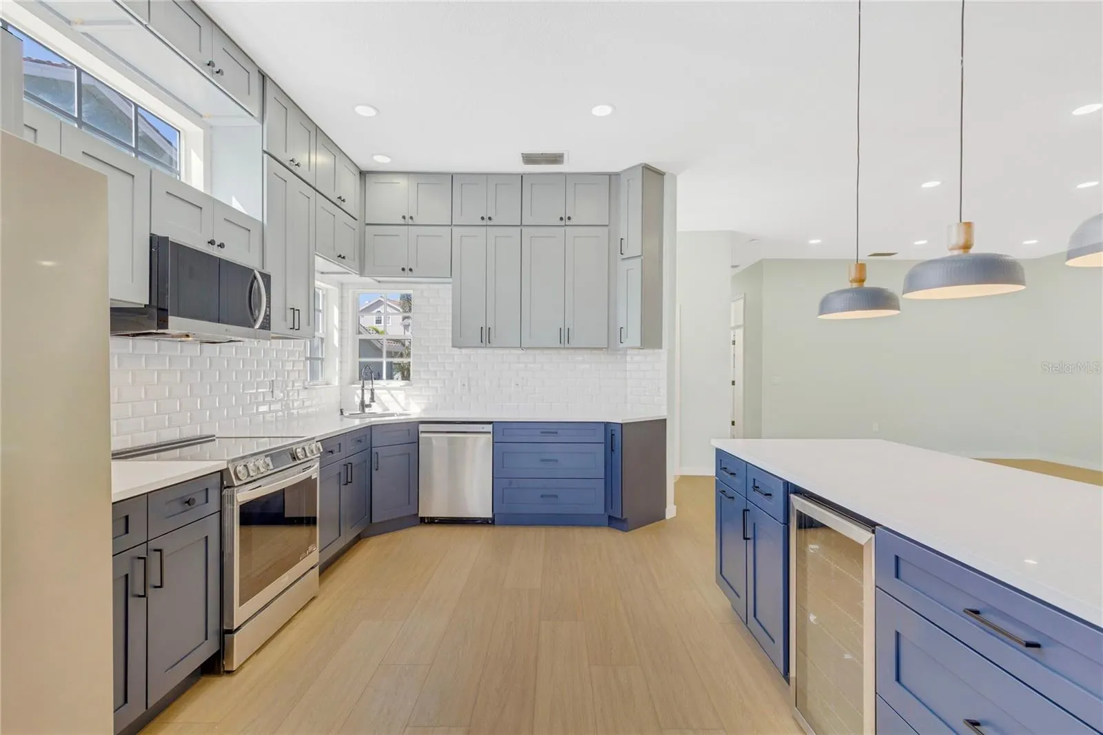 1729 ARABIAN LN