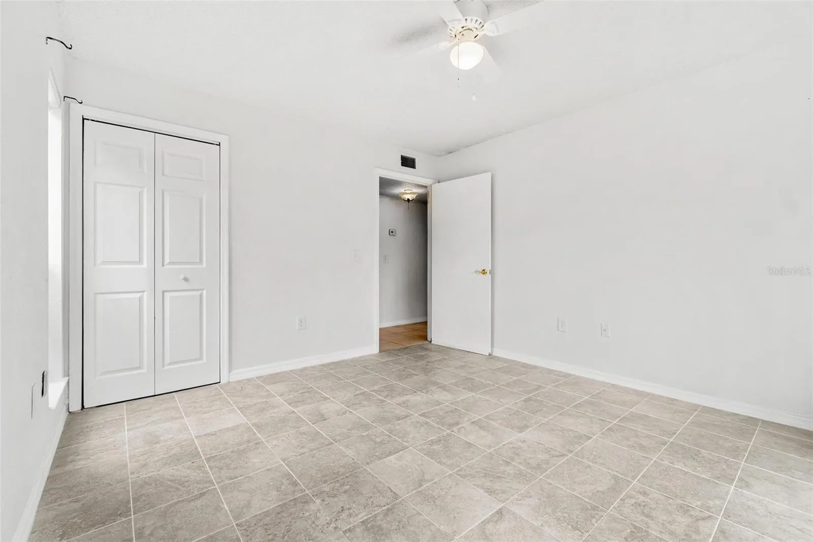 9481 HIGHLAND OAK DR #212, #212