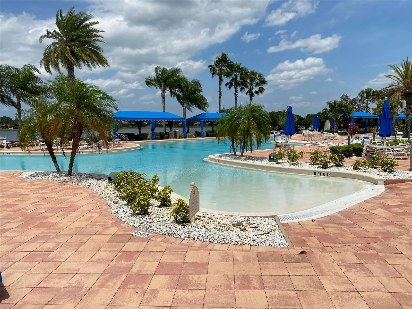 15937 CAPE CORAL DR