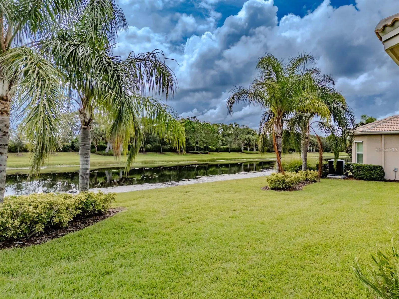 15937 CAPE CORAL DR